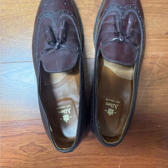 Alden Brown Loafers with Tassels and Brogue Detailing - Picture 3 of 5